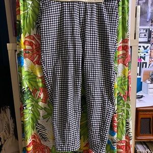 Houndstooth Trousers -- Elastic Waistband